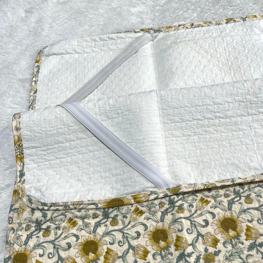 希少✨　新品未使用　V&A ウィリアムモリス　キルティング　敷パッド