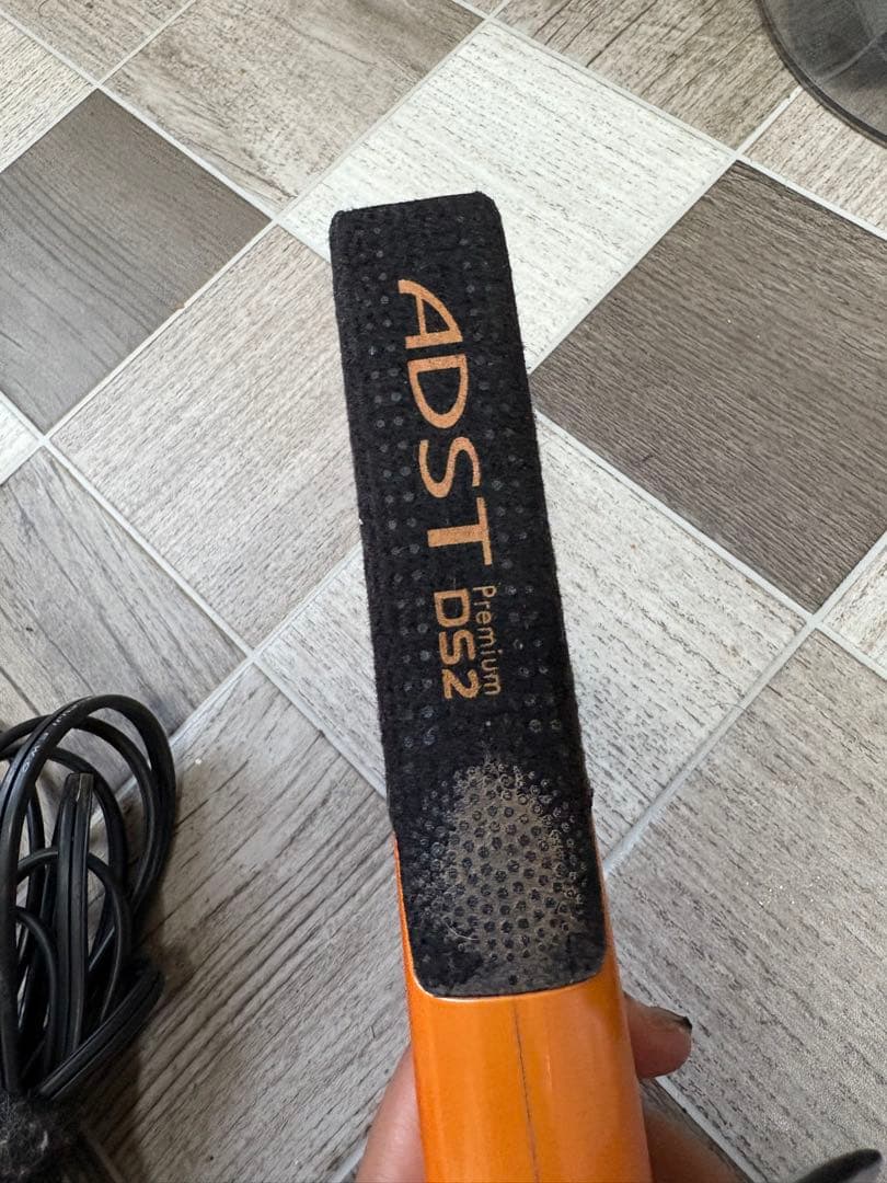ジャンク品　ADST DS2 ストレートヘアアイロン オレンジ