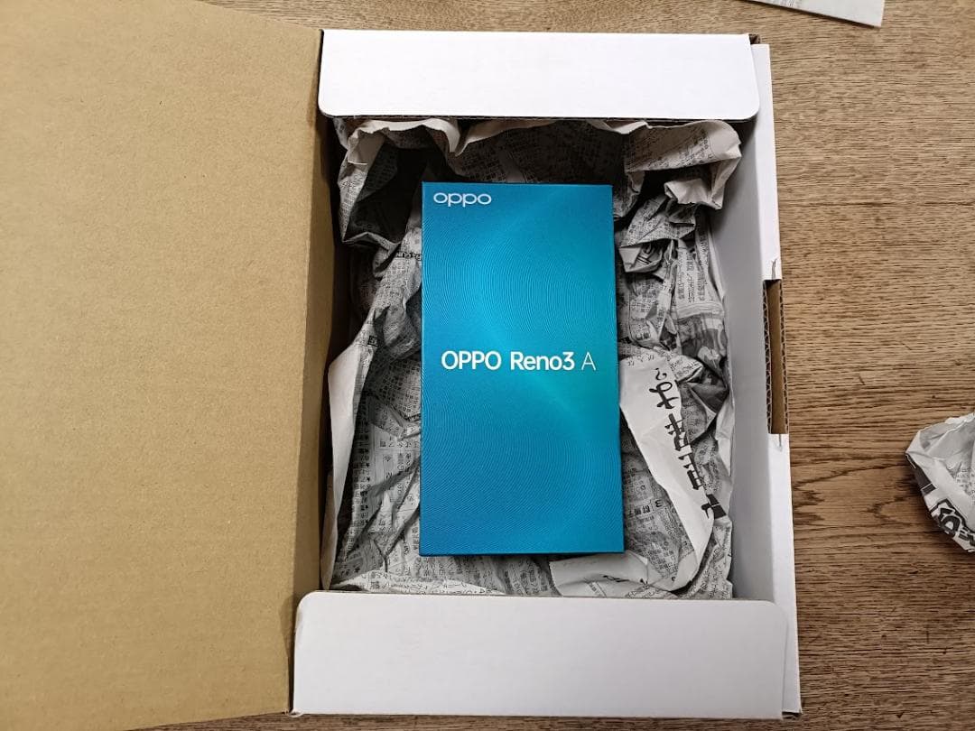 OPPO reno3a UQモバイル版