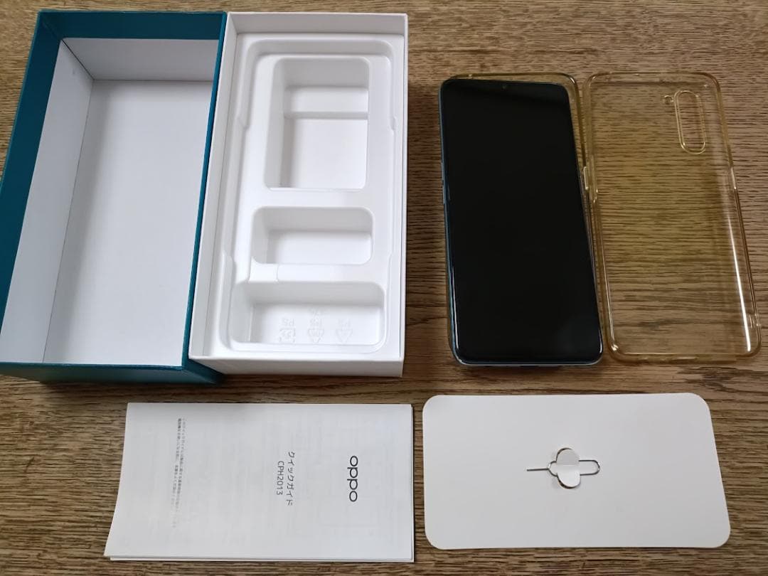 OPPO reno3a UQモバイル版