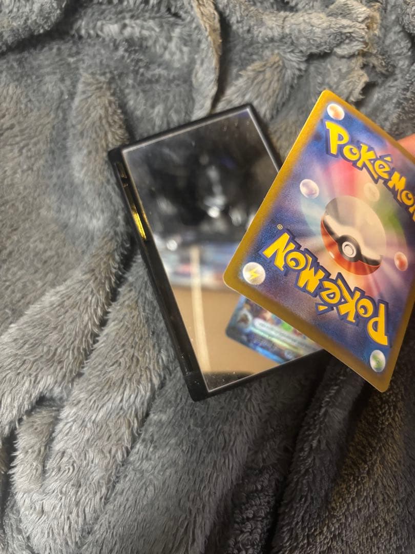 ブラッキーex SAR SV8a 217/187 右下にカケ