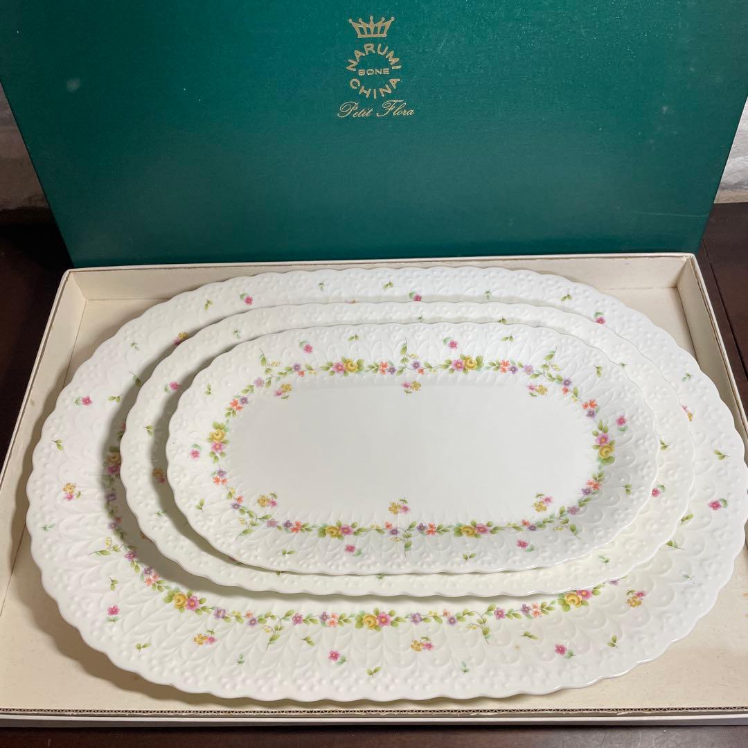 ナルミ シルキーホワイト プチフローラ　37cmプラター オーバル3枚セット