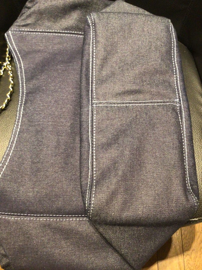 CHANEL ダークブルーデニム トートバッグ　ノベルティ