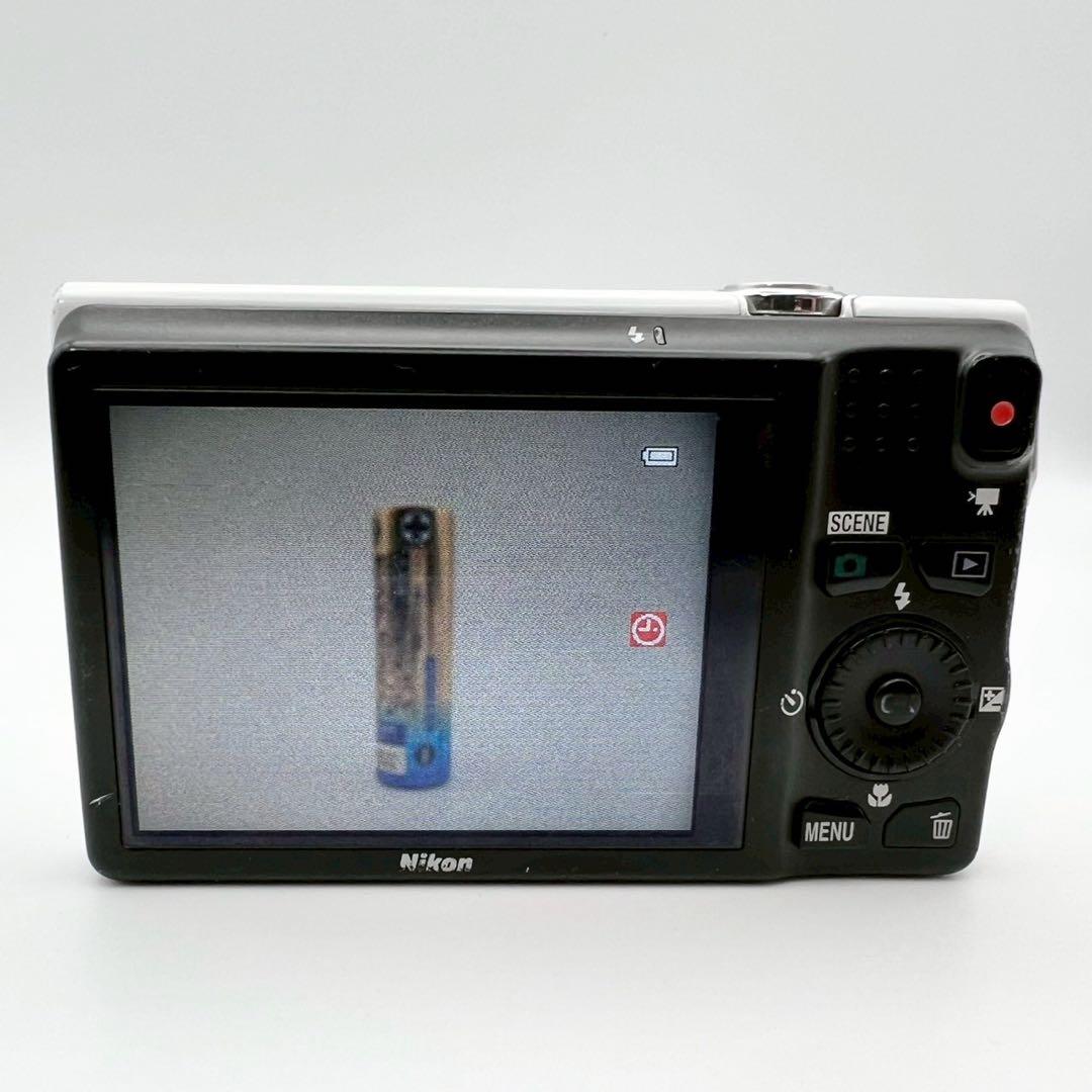 【完動品】Nikon COOLPIX S6200 ホワイト 動作確認 コンデジ