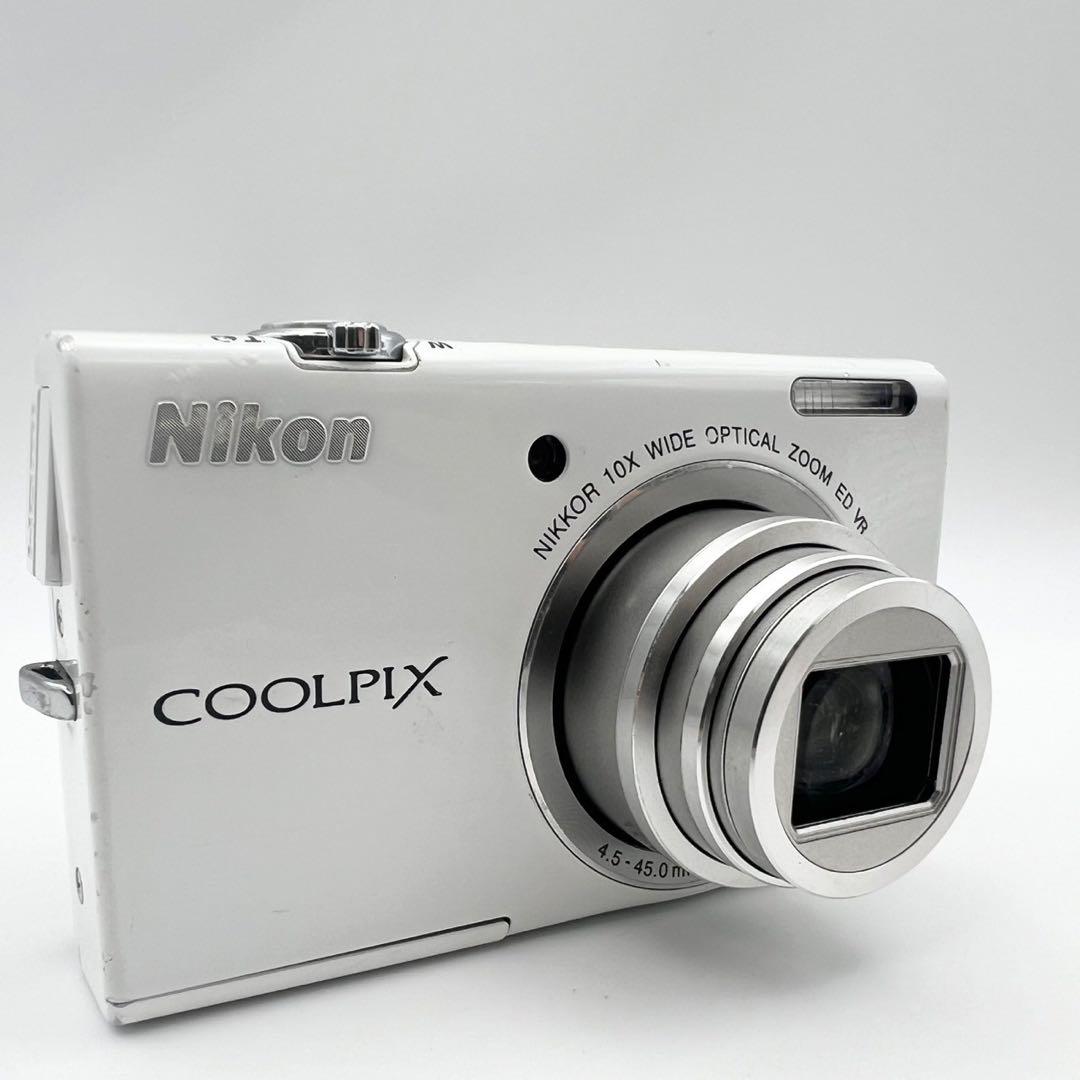 【完動品】Nikon COOLPIX S6200 ホワイト 動作確認 コンデジ