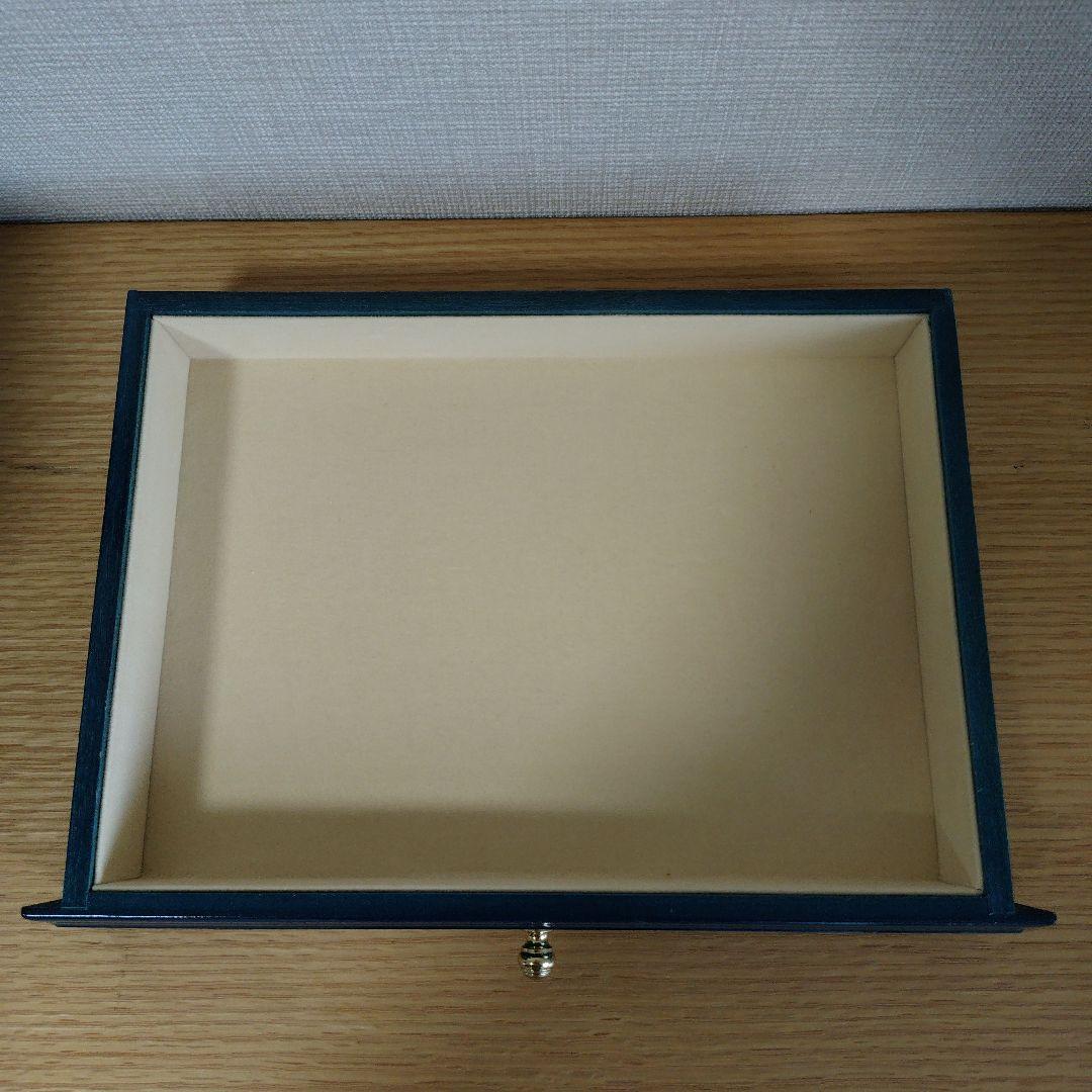 ジュエリーボックス