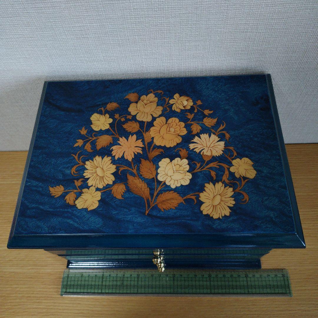 ジュエリーボックス