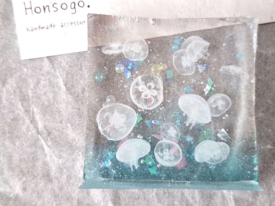 レジンアート☆アクアリウムオブジェ　クラゲ　スクエア特大　ハンドメイド