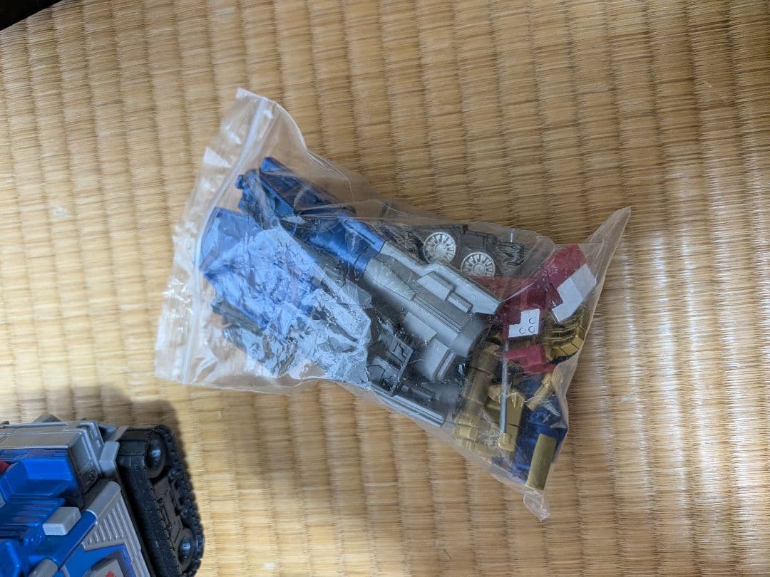 トランスフォーマー アルマダコンボイ 傷あり