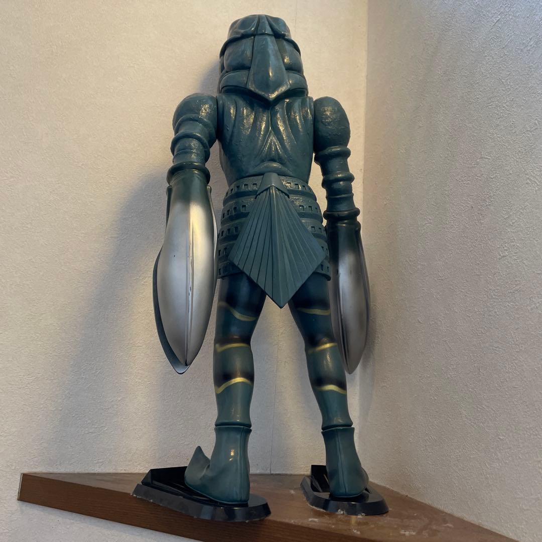 特大　バルタン星人　ソフビ フィギュア台座付き　円谷プロ 希少63㎝