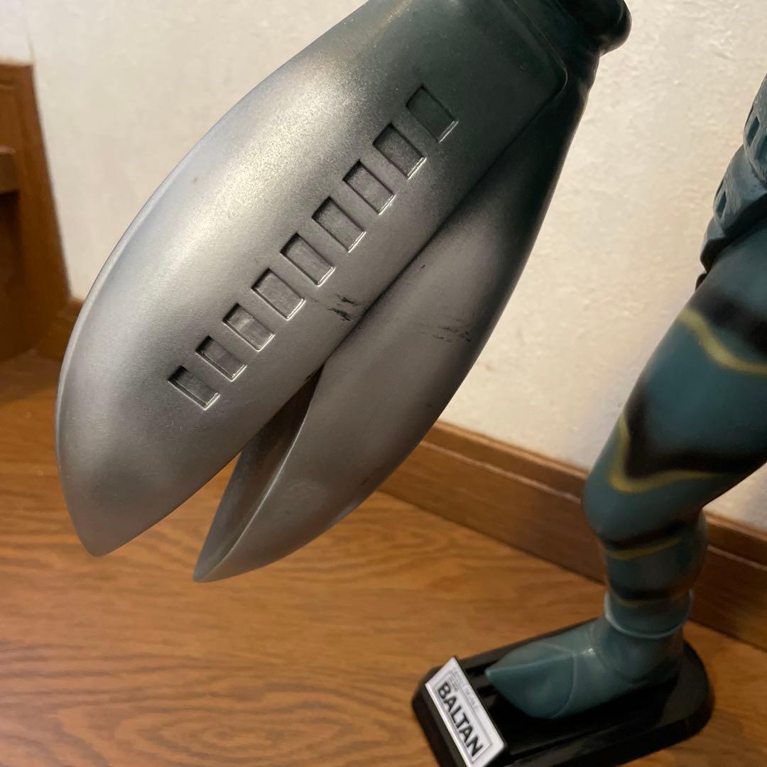 特大　バルタン星人　ソフビ フィギュア台座付き　円谷プロ 希少63㎝