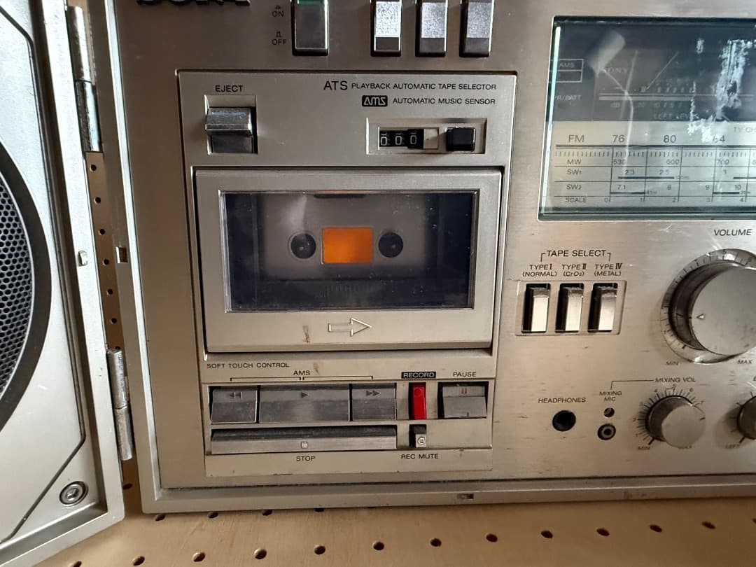 SONY ソニー CFS-88 折り畳みステレオラジオカセット