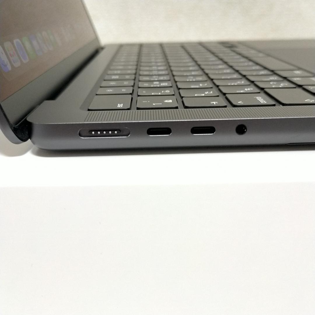 超美品 14インチMacBookPro 2023 M3Pro/18GB ブラック