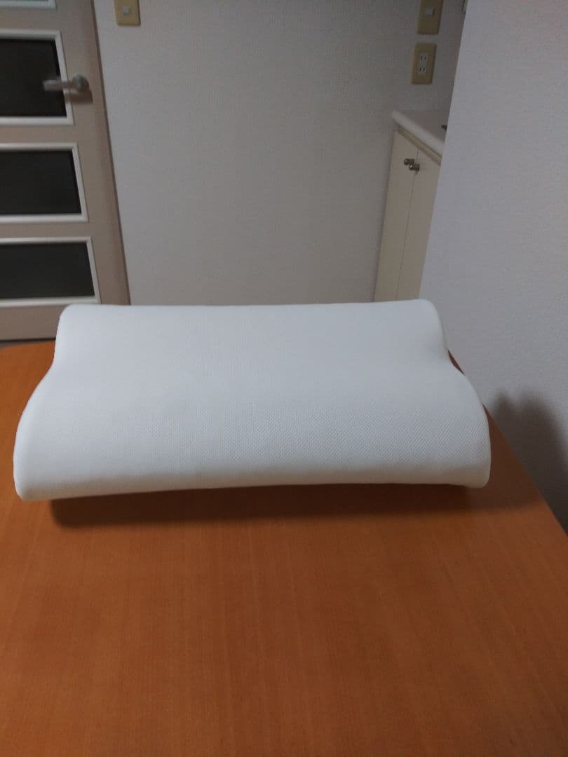 QOC安眠枕ラグジュアリータイプ　お値下げ、新情報