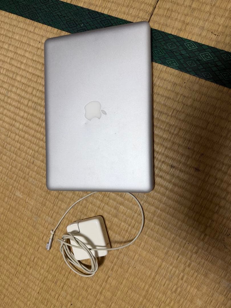 MacBook Pro 13インチ シルバー 本体
