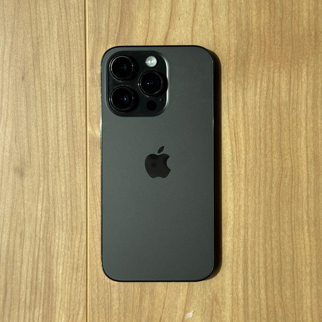 M*K様 Apple iPhone 14pro SIMフリー iFaceケース付