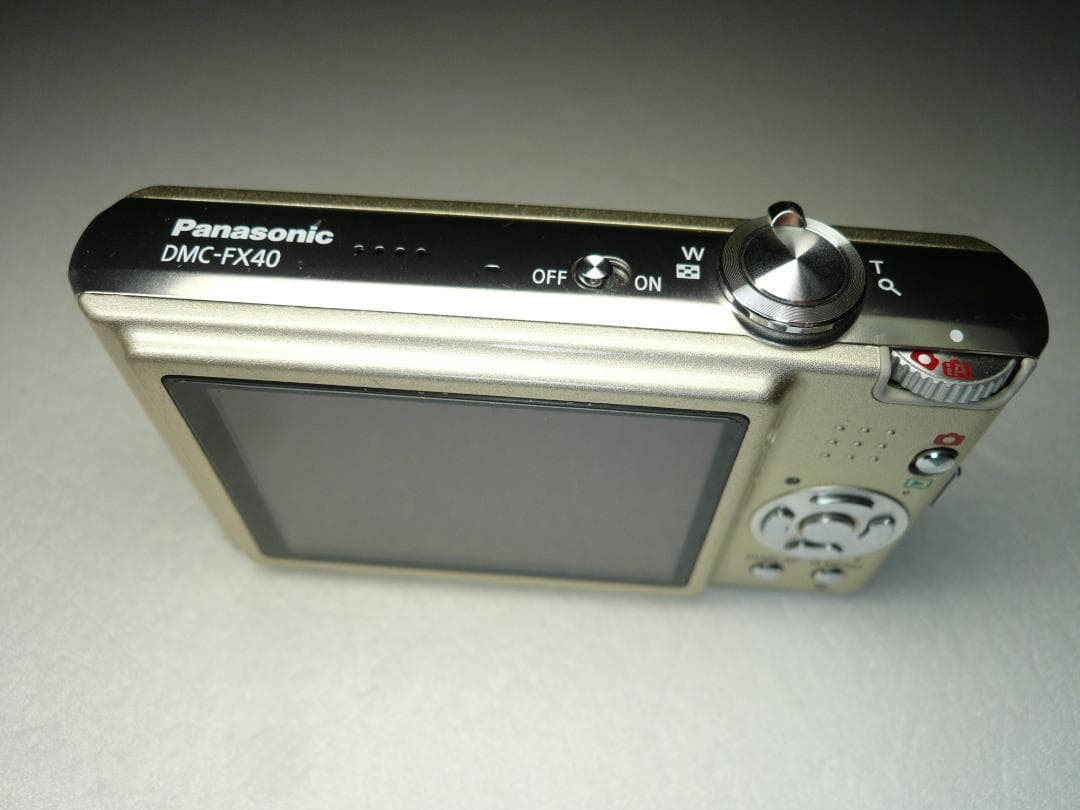 LUMIX★DMC-FX40⚠️必読有⭕️箱入完品⭕️安心の実働品★ゴールド