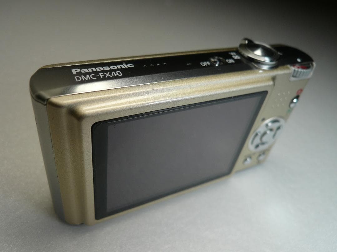 LUMIX★DMC-FX40⚠️必読有⭕️箱入完品⭕️安心の実働品★ゴールド