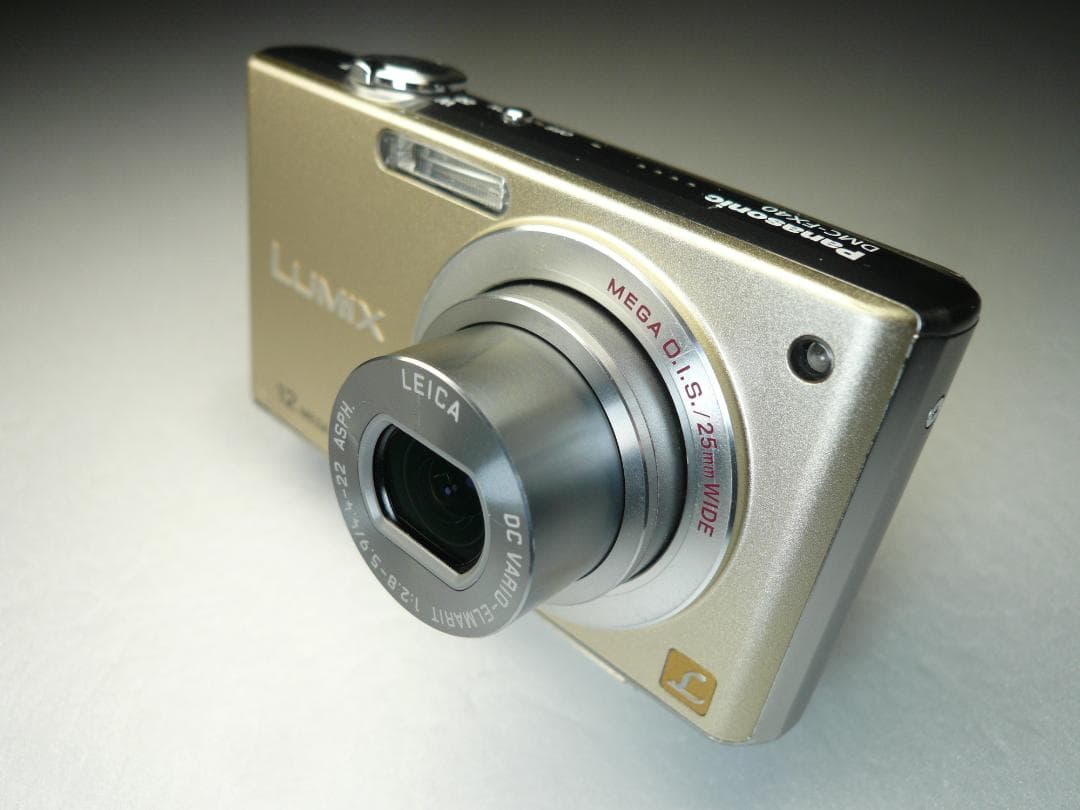 LUMIX★DMC-FX40⚠️必読有⭕️箱入完品⭕️安心の実働品★ゴールド