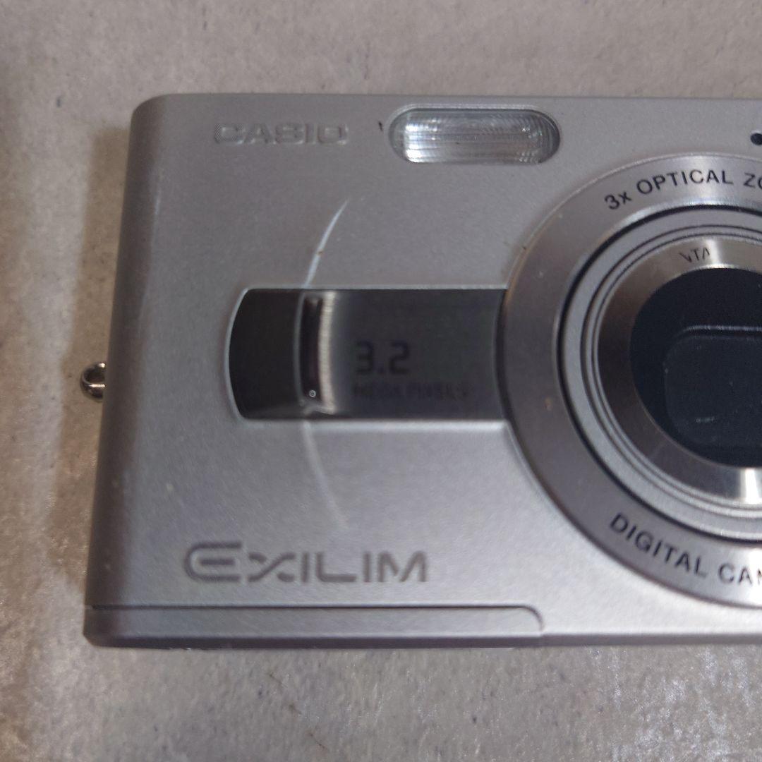 期間限定セール中！デジカメ CASIO EXILIM EX-Z30