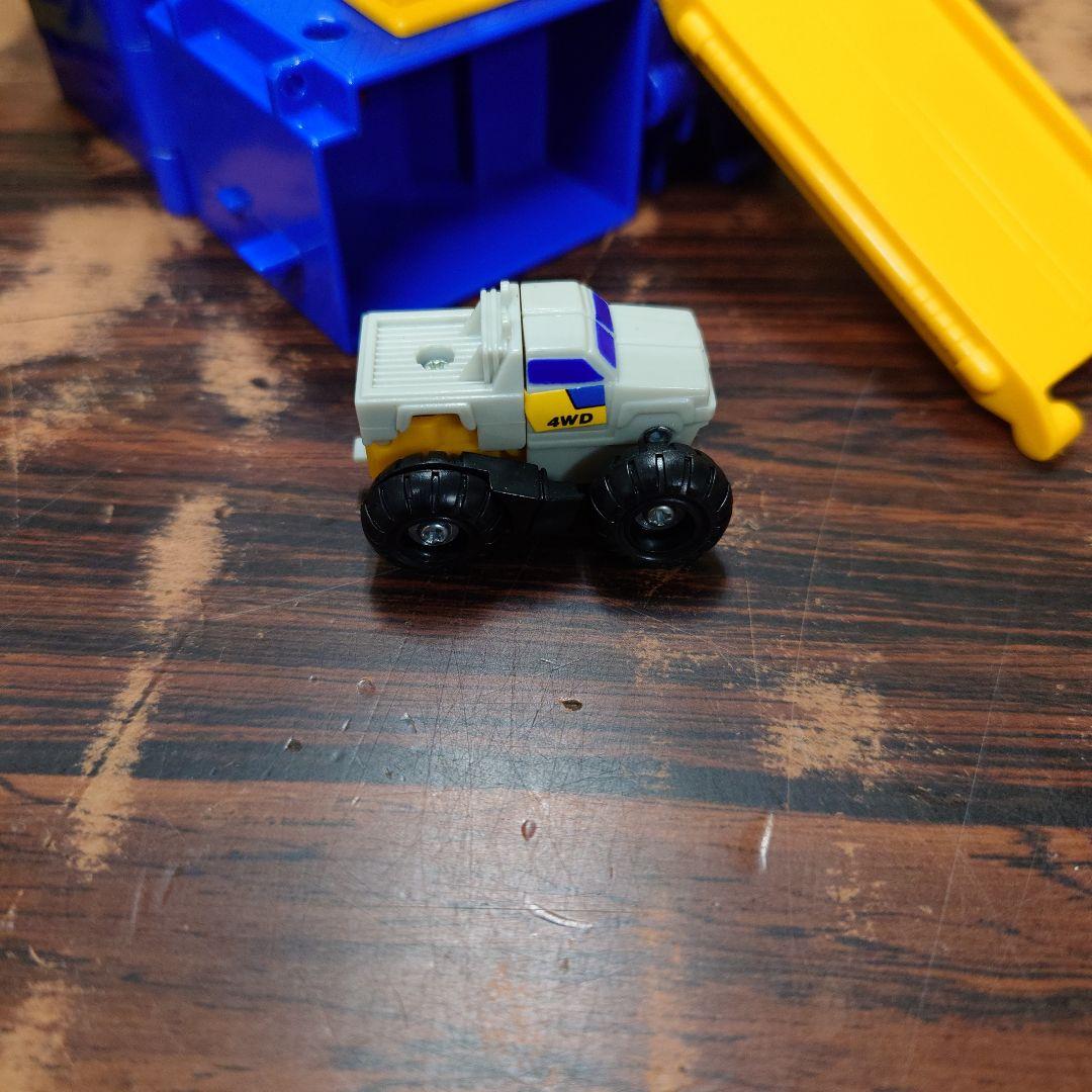 トランスフォーマー　マイクロトランスフォーマー　C-341 ガソリンベース