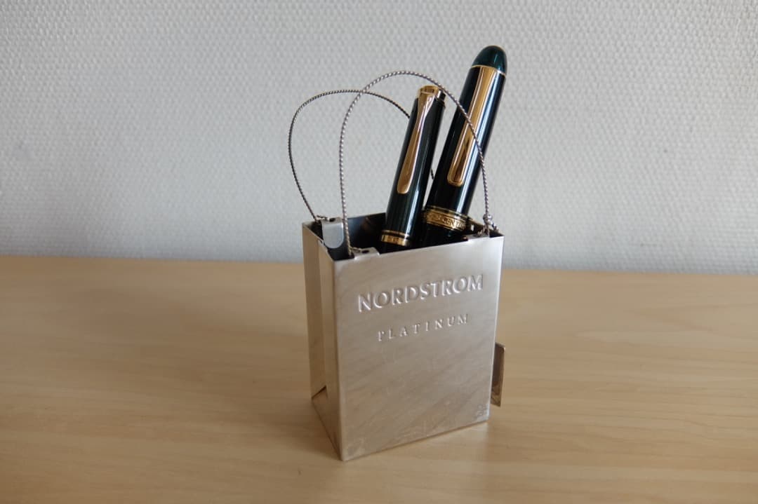 モダンデザイン フラワーベース 花器 壺 ネイティブアメリカン プエブロポタリー