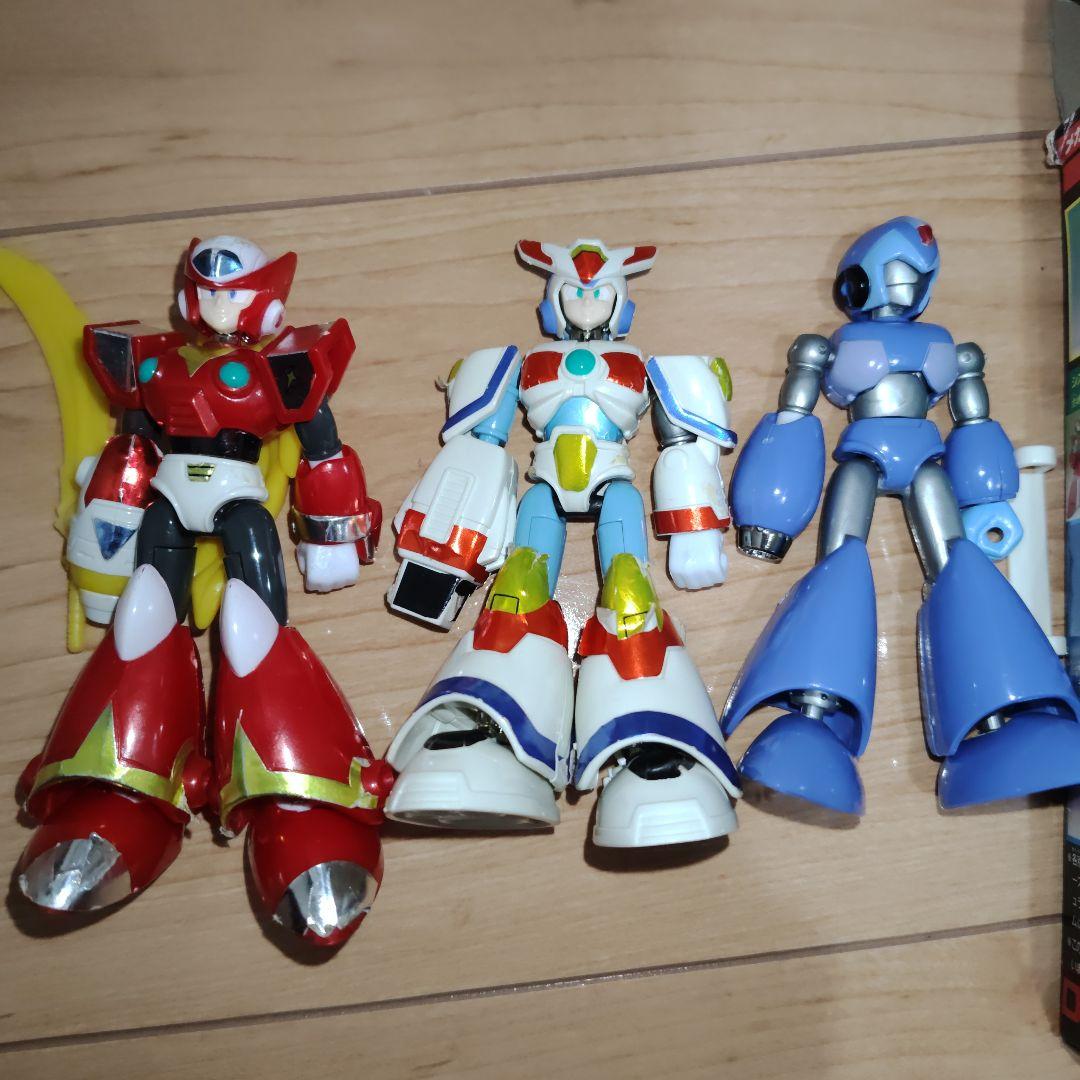 ロックマンX メガアーマー　フィギュアセット BANDAI