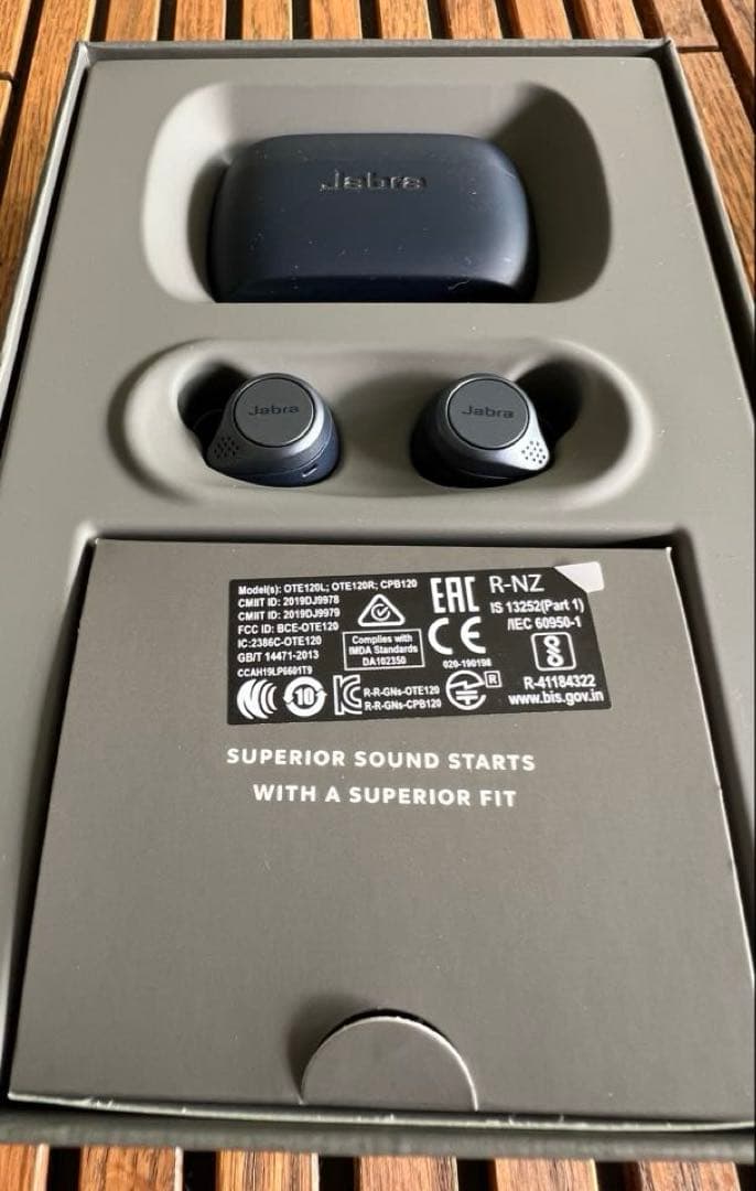 5*g様 ワンランク上のイヤフォン jabra elite active 75t