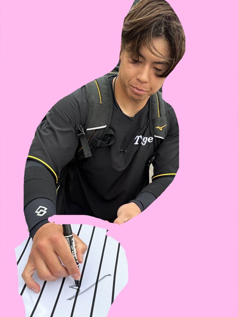 阪神タイガース 梅野隆太郎 直筆サインユニフォーム