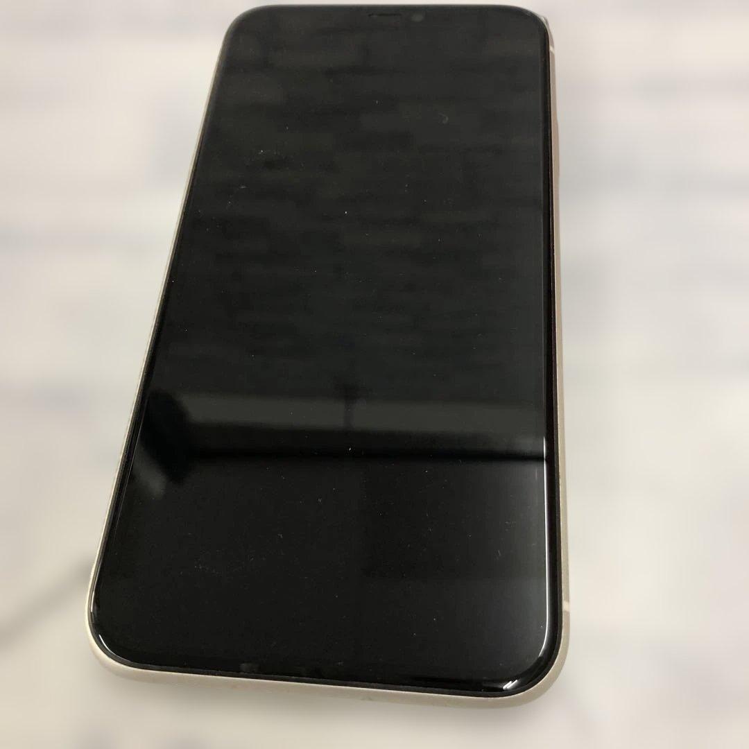 k1284iPhone11　64GB ホワイト　バッテリー78%ジャンク