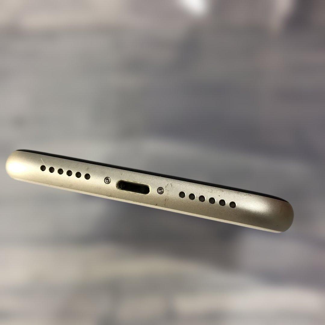 k1284iPhone11　64GB ホワイト　バッテリー78%ジャンク