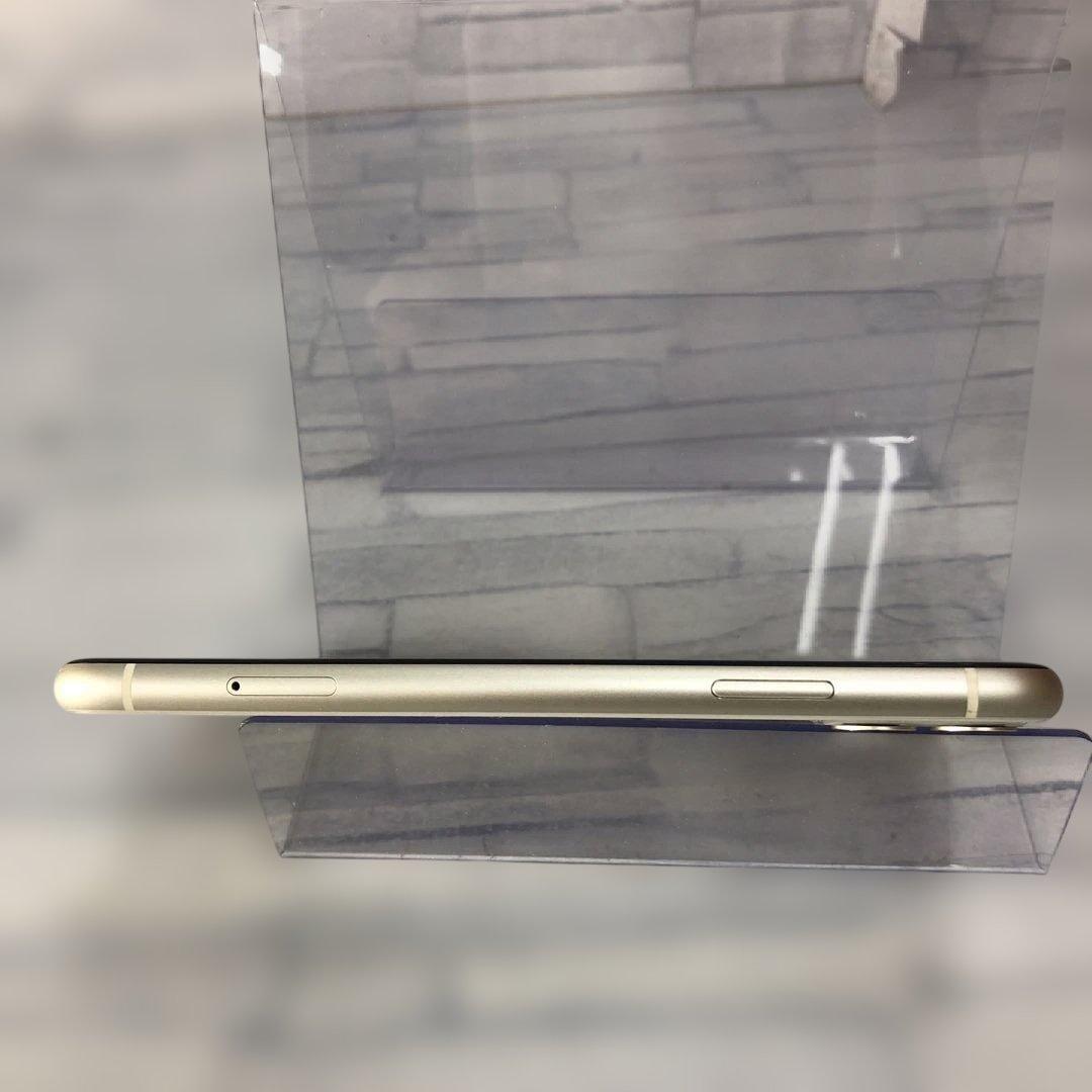 k1284iPhone11　64GB ホワイト　バッテリー78%ジャンク