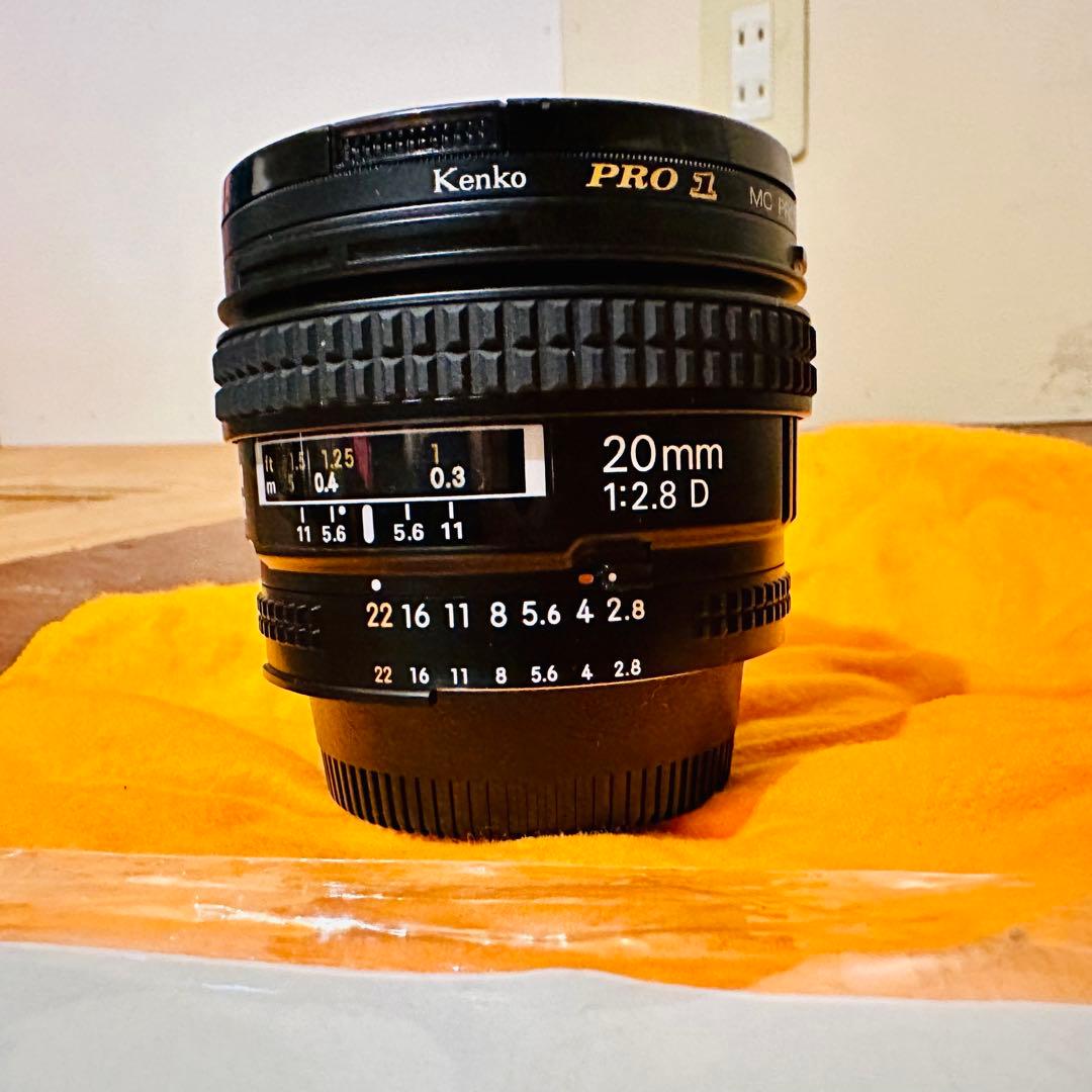 レンズ(単焦点) Nikon AF Nikkor 20mm f/2.8 D