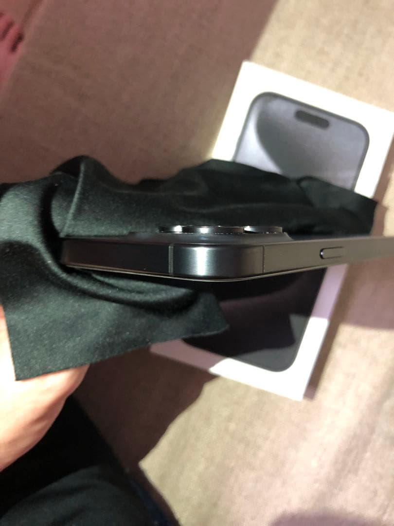 【バッテリー89%】iPhone 15 Pro ブラックチタニウム 128GB