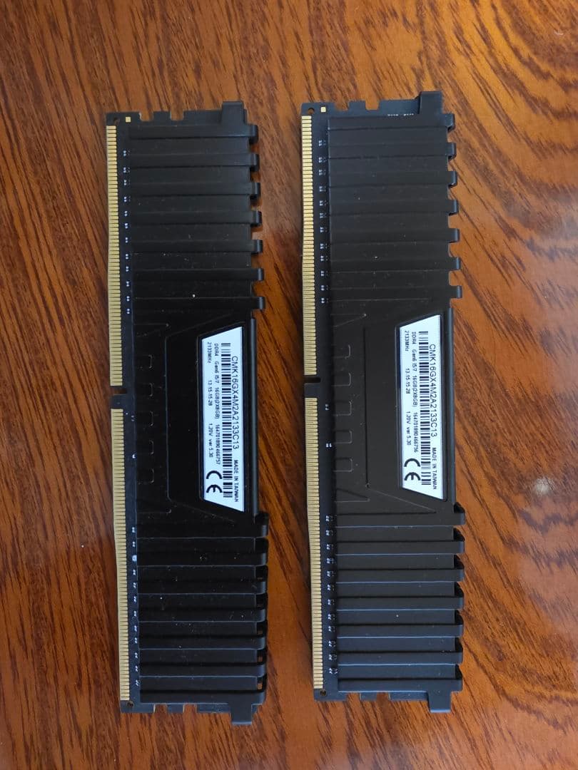 Vengeance LPX DDR4 メモリ 2x8GB