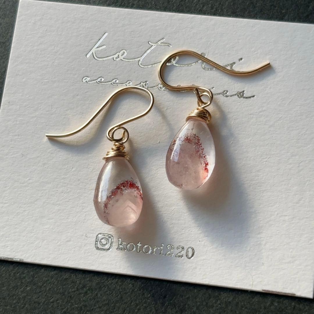 専用レッドファントムクォーツピアス A1