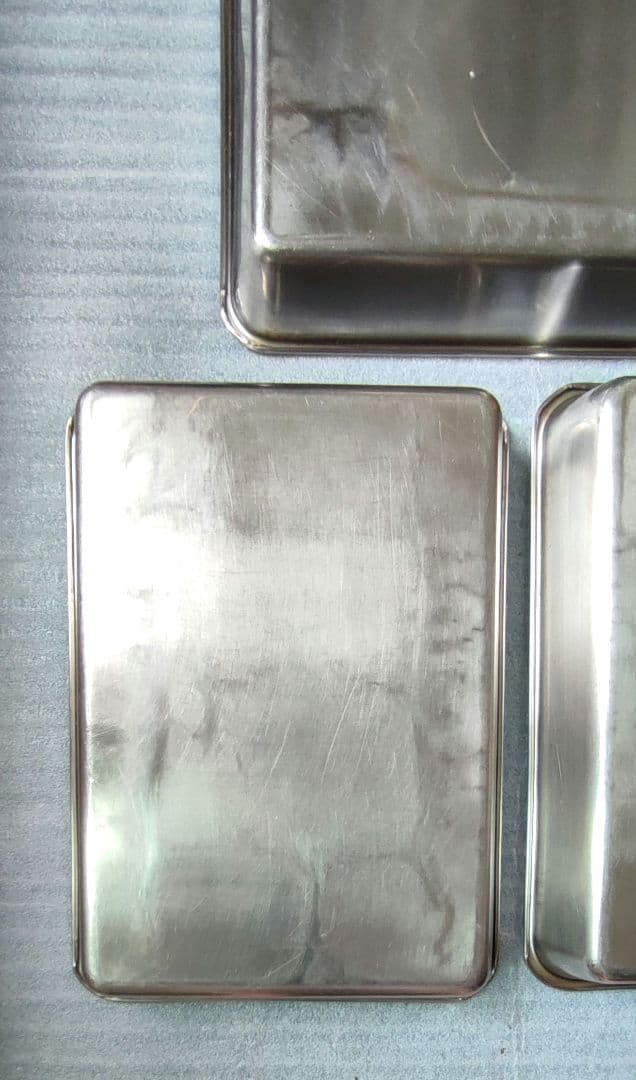 業務用　蓋付きステンレスバット8枚取 3個セット　縦　約41cm　横　約29cm