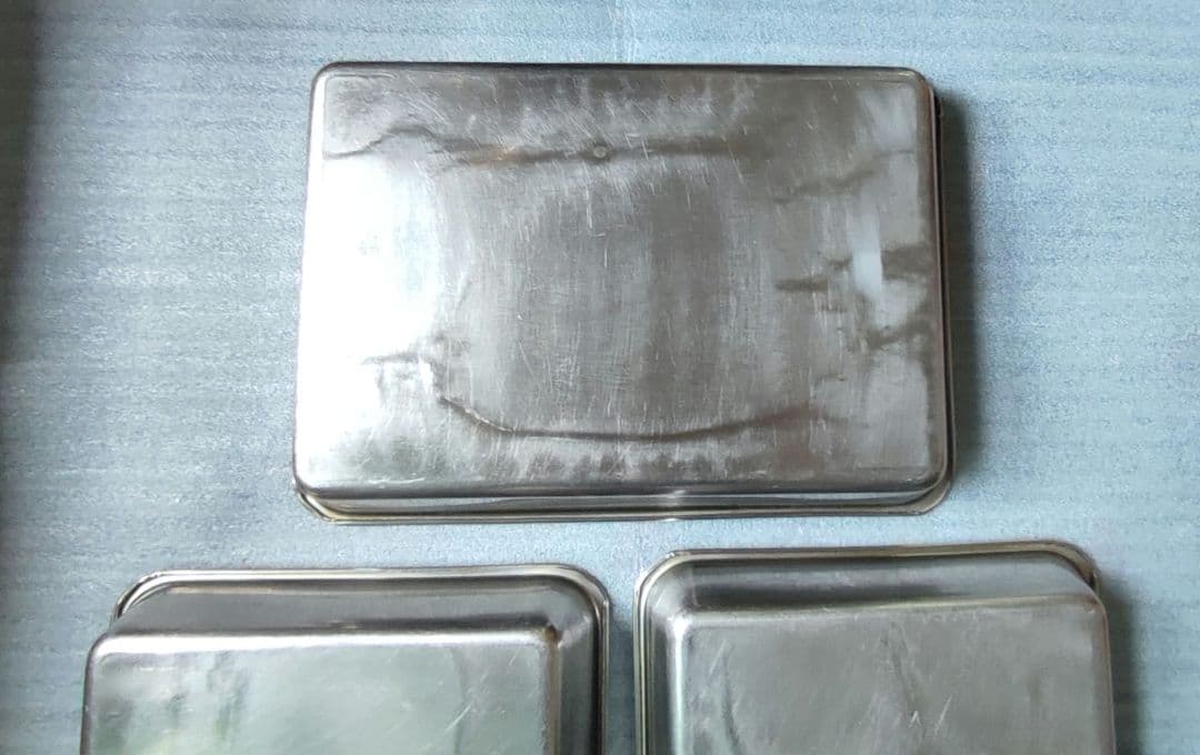 業務用　蓋付きステンレスバット8枚取 3個セット　縦　約41cm　横　約29cm
