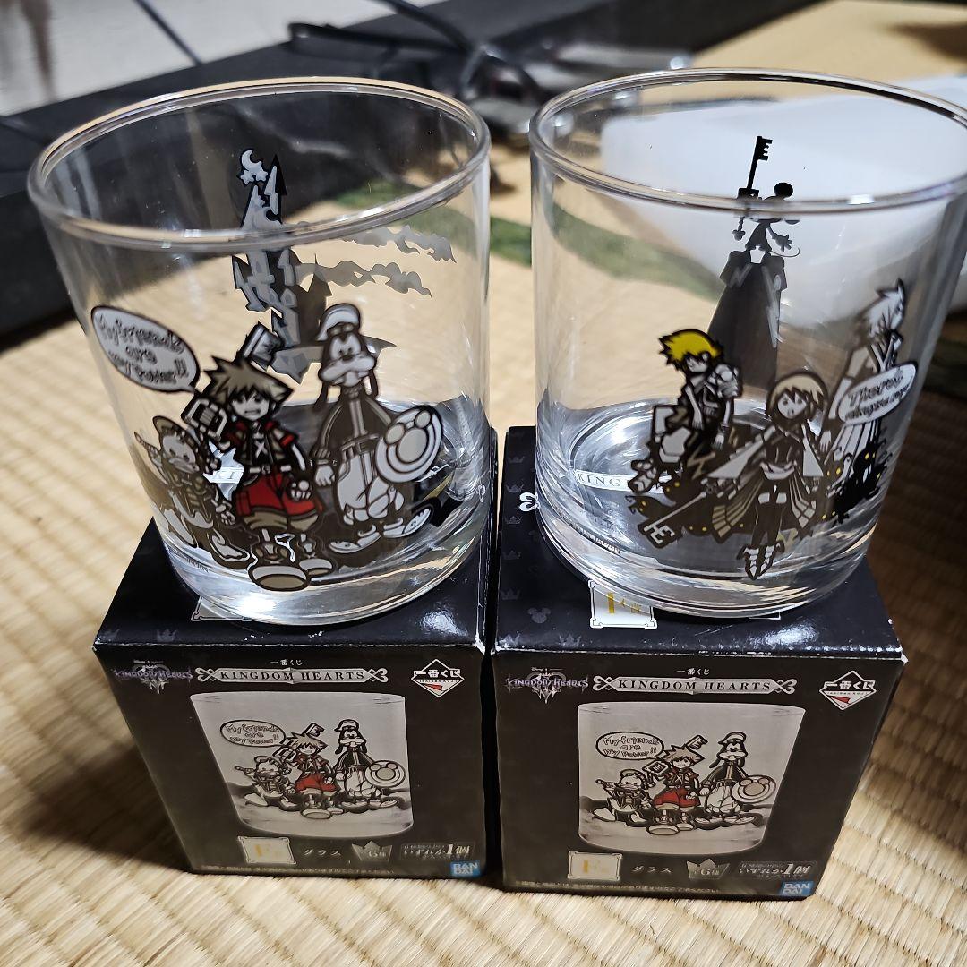 KINGDOM HEARTS カトラリーセットとグラス2個
