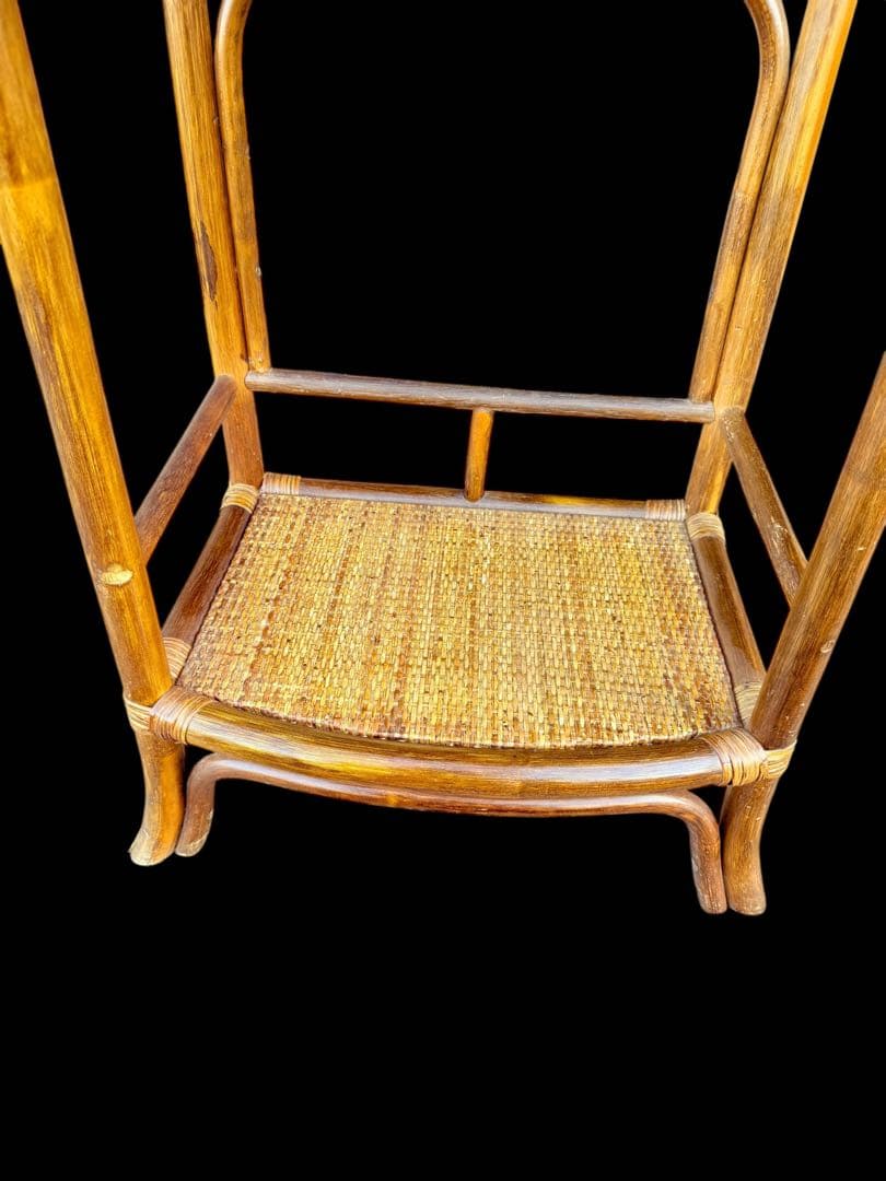 【超希少】年代物　ランプ付ラタンディスプレイラック ガラス棚 籐家具ヴィンテージ