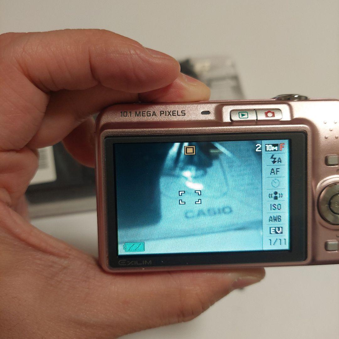 CASIO　EX-Z1050 デジカメ　稼働品