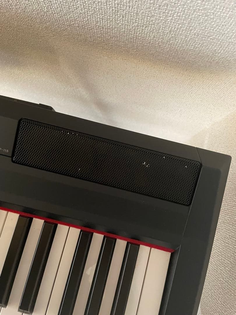 電子ピアノ　YAMAHA P-115