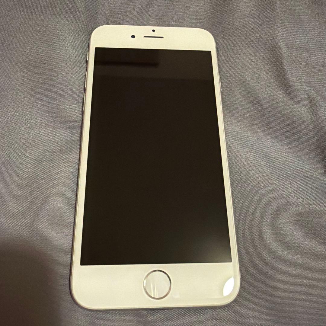 極美品　Apple iPhone 6 64GBシルバー 本体　1-28