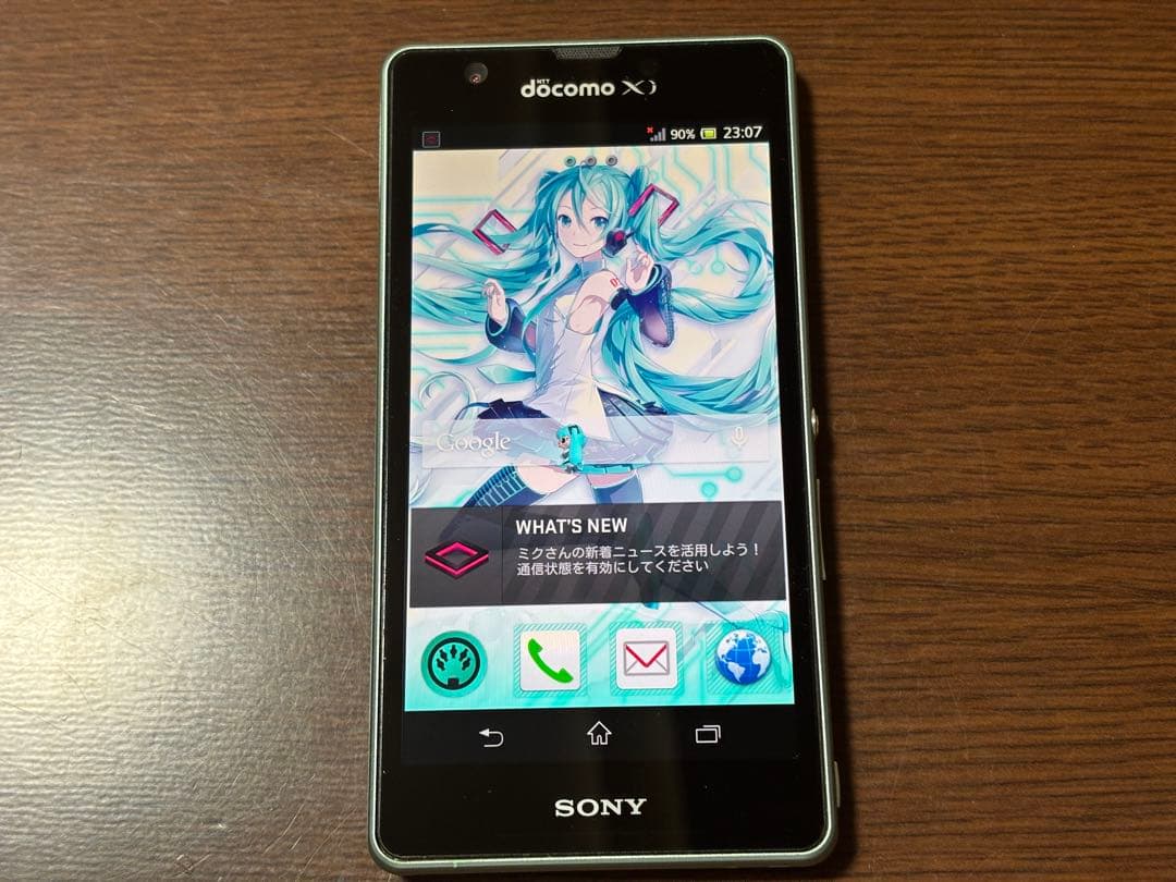 SONY Xperia 初音ミク SO-04E 動作確認済 やや傷汚れあり