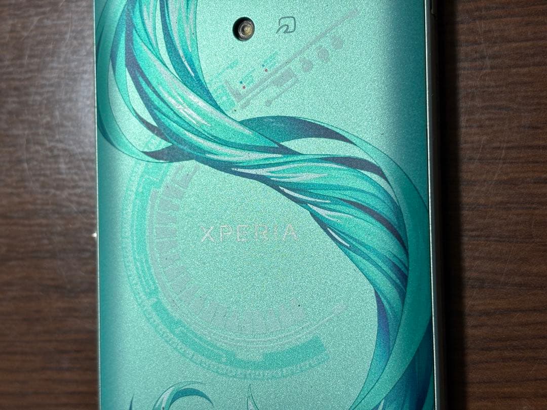 SONY Xperia 初音ミク SO-04E 動作確認済 やや傷汚れあり