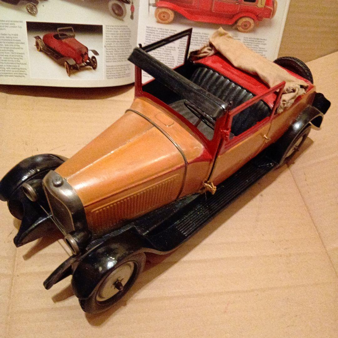 シトロエンＣ６カブリオレ　ビンテージ　ミニカー　42cm フランス製