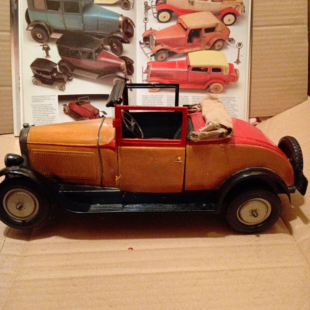 シトロエンＣ６カブリオレ　ビンテージ　ミニカー　42cm フランス製