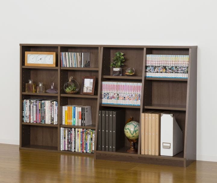 新品　本棚　コミック収納棚　コレクション　シェルフ