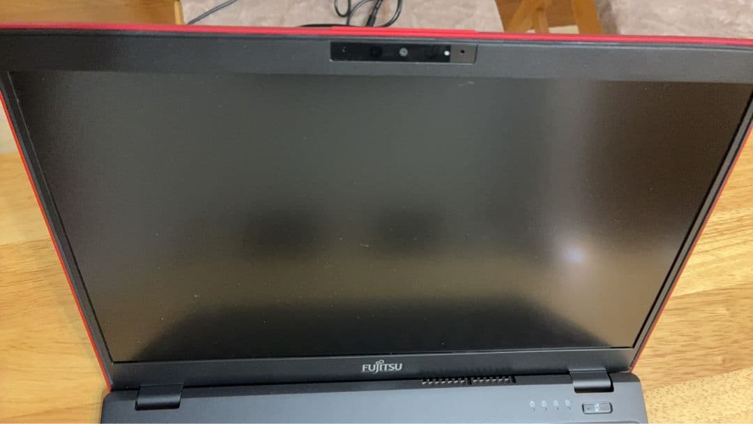 軽量薄型☆富士通 U939 Core i5-8365U 4GB SSD128