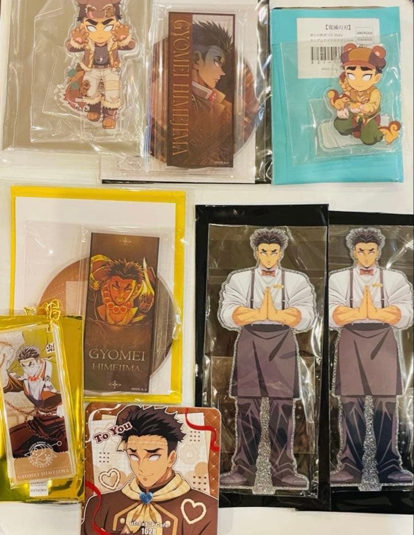 鬼滅の刃　缶バッジ　アクリルスタンド　コースター　悲鳴嶼行冥